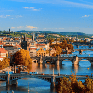 Prag: Eine Universität in Prag hat beschlossen, Bachelorarbeiten aufgrund der Entwicklung von KI abzuschaffen.